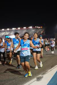 BIB: 14106
                            <button type="button" onclick="openModal(22956144)" class="btn btn-primary btn-sm float-right btn-popup" data-toggle="modal" data-target=".modal-high-quality">
                        <i class="fas fa-shopping-cart"></i> Add to Cart
                    </button>
                                            <button type="button" onclick="isThisMe(22956144, true)" class="btn btn-success btn-sm float-right btn-popup btn-isme hidden" data-toggle="tooltip" data-placement="bottom" title="นี่คือรูปของคุณใช่ไหม คลิกที่นี่เพื่อเอาเข้าอัลบั้ม">
                        <i class="fas fa-plus"></i> Add to album
                    </button>
                    <button type="button" onclick="isThisMe(22956144, false)" class="btn btn-warning btn-sm float-right btn-popup btn-isnotme hidden">
                        <i class="fas fa-ban"></i> Remove from album
                    </button>